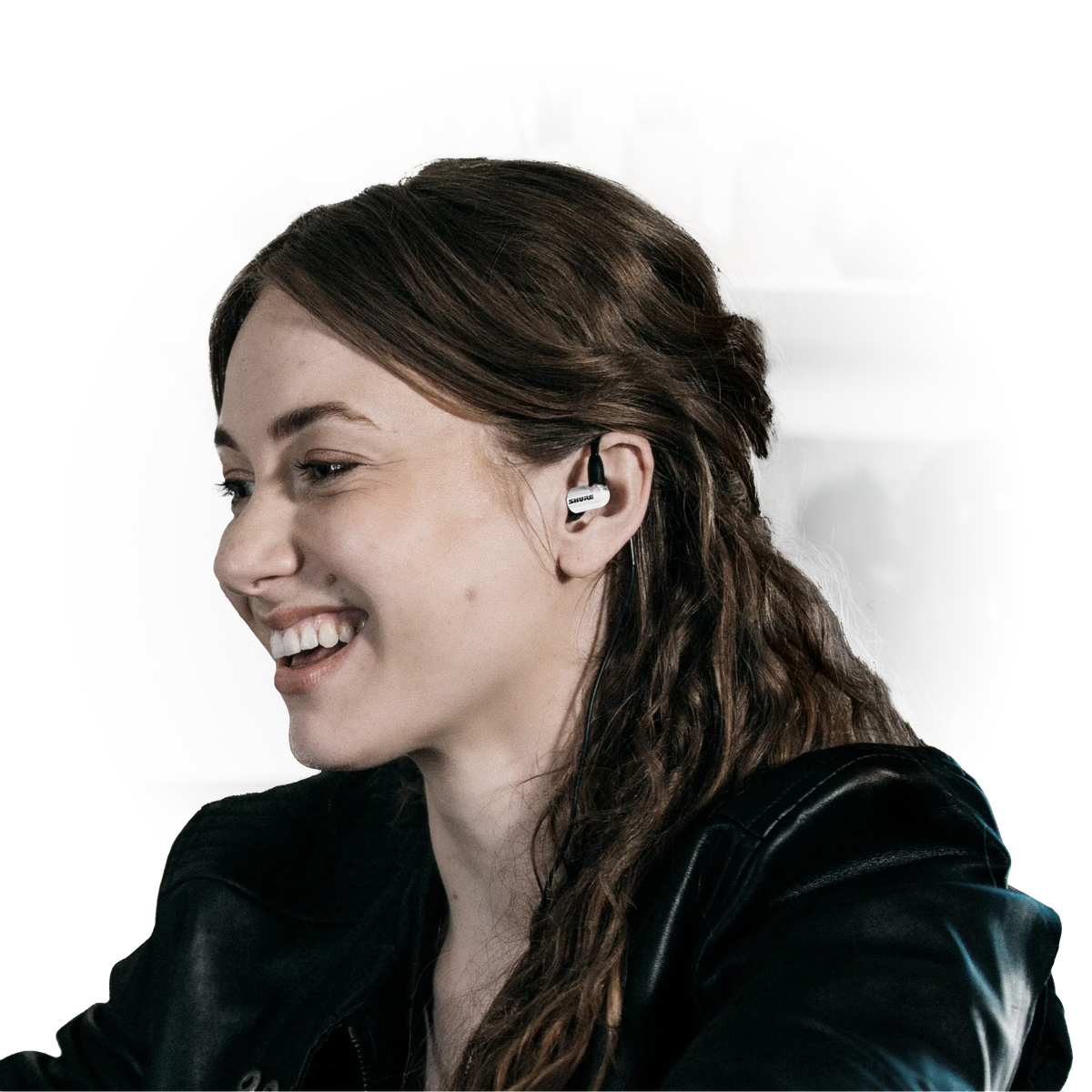 Shure SE31BAWUNI Sound Isolating Earphones, White - product view 4