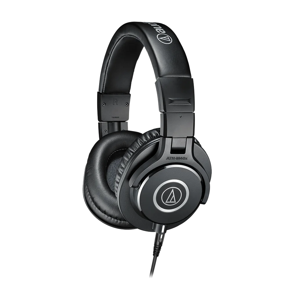 Audio-Technica ATH-M40x Closed-Back Dynamic Headphones - front view