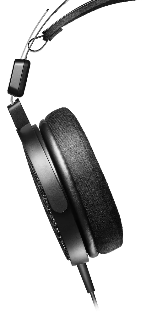 Audio-Technica ATH-R30x Open-Back Reference Headphones - product view 2