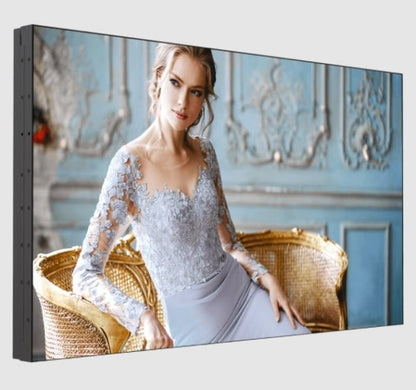 BenQ PL5501: 55 Inch Narrow Bezel Video Wall Display - angled view