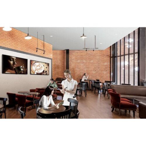 LG 65SE3KD: 65 Inch Digital Signage Display - in-use view