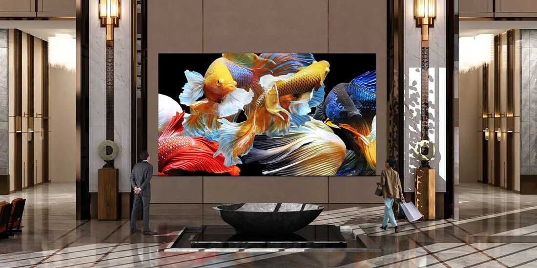LG LMPB009BANA: MAGNIT Gen 2 0.94mm Micro LED Display Cabinet - in-use view