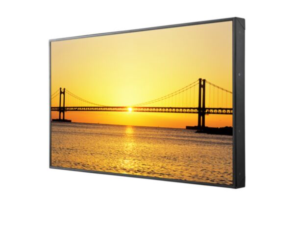 Samsung 460UX-3: 46 Inch 700-Nit Full HD LCD Video Wall Display - angled view