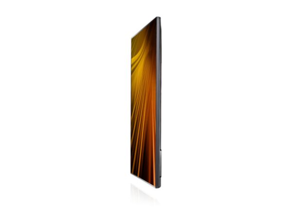 Samsung UE46A: 46 Inch Ultra-Thin Edge-Lit LED Video Wall Display - angled view (4 of 4)