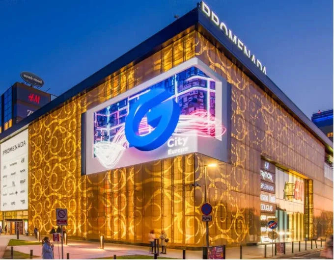 Unilumin UsurfaceX Next-Gen Outdoor LED Display - product view 3